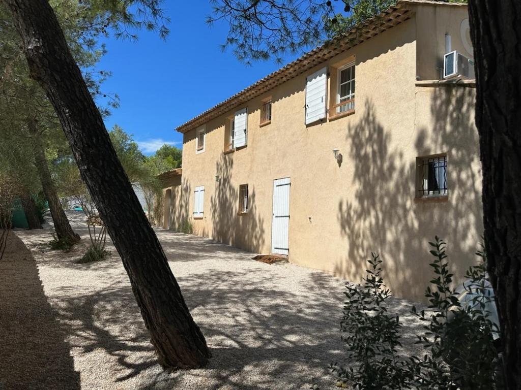 Villa Au Pied De La Sainte Victoire